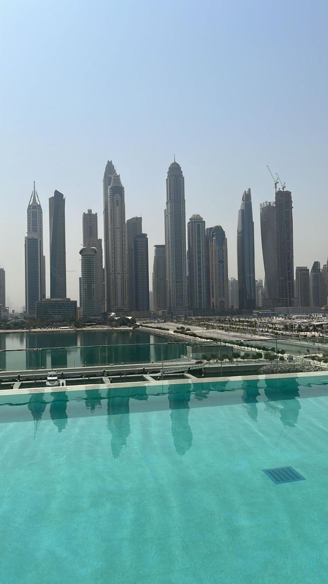 Silkhaus Palm View 1Bdr With Private Beach In Emaar Beachfront Dubai Exterior photo